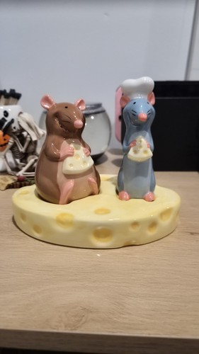 Disney store ratatouille - disney,
