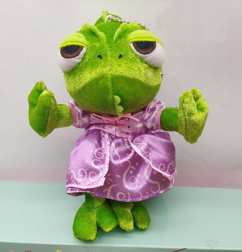 New disney store rapunzel - new,